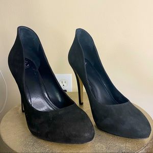 BCBG SUEDE BLACK STILETTO HEELS 9.5